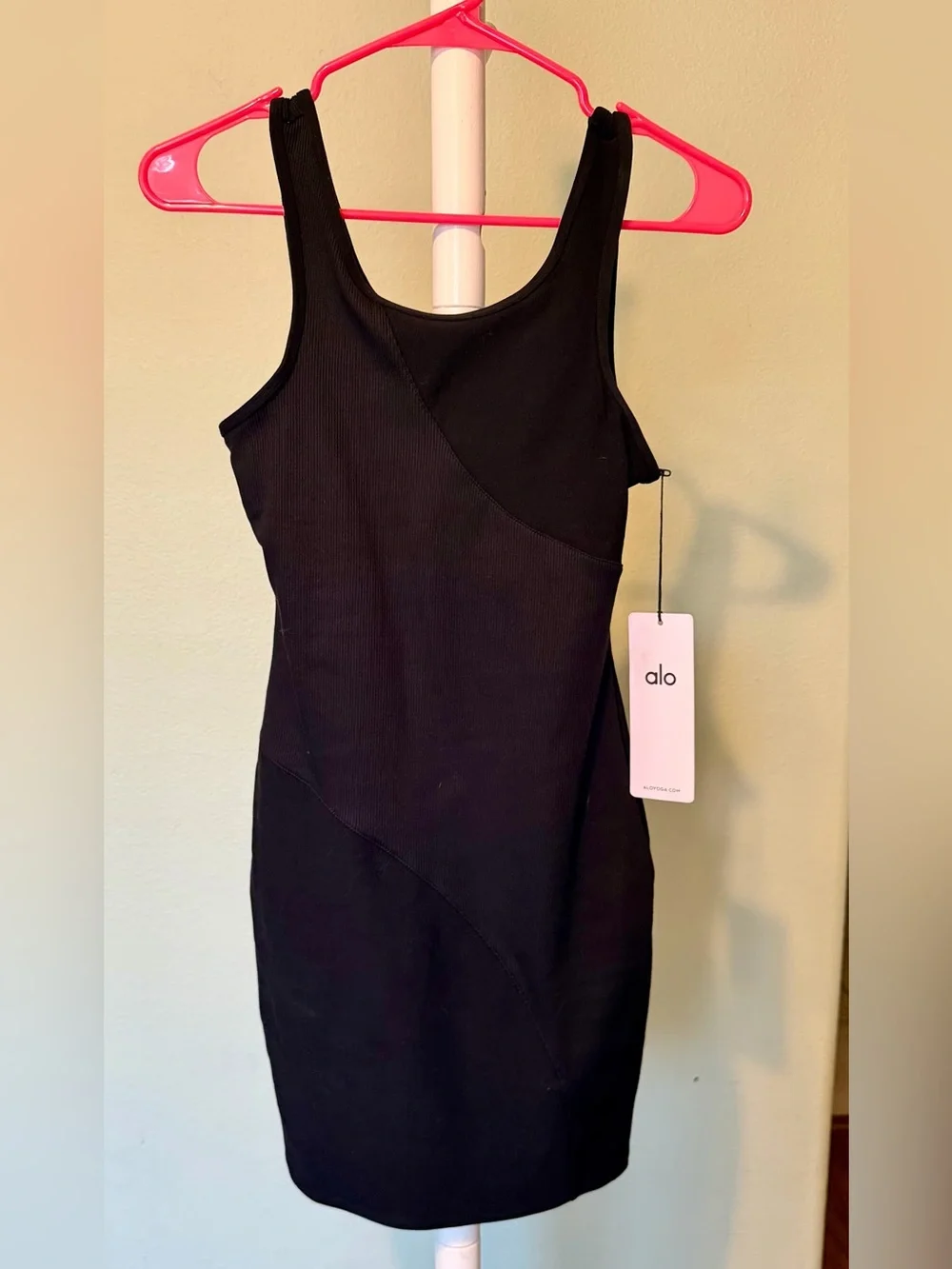 NWT Alo Yoga Alosoft Sunbeam Dress
